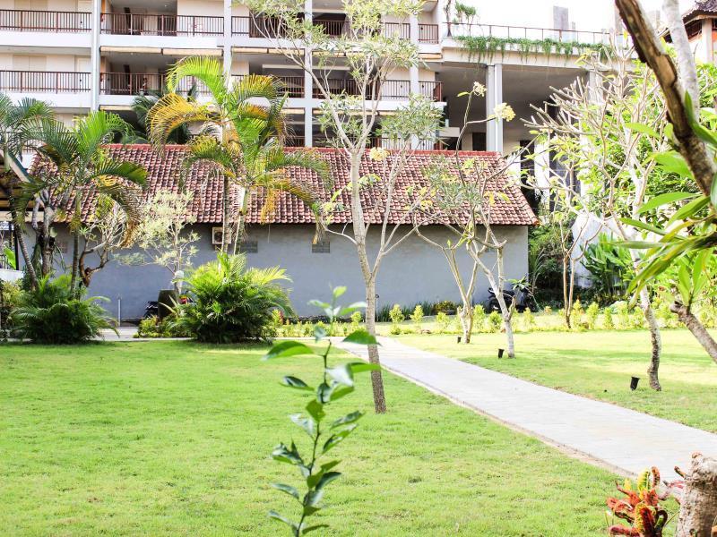Kemuning Kuta Hotel Buitenkant foto