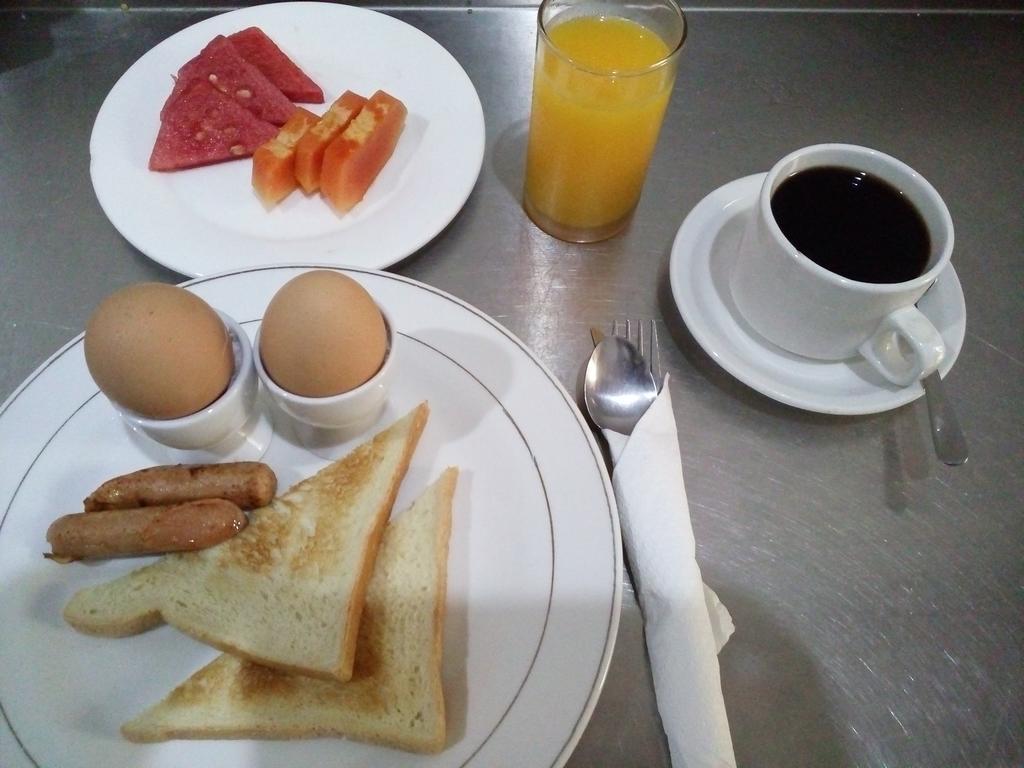 Kemuning Kuta Hotel Buitenkant foto